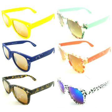 Nuevas gafas de sol vendedoras calientes del wayfarar UV400 del patrón colorido (20131)
